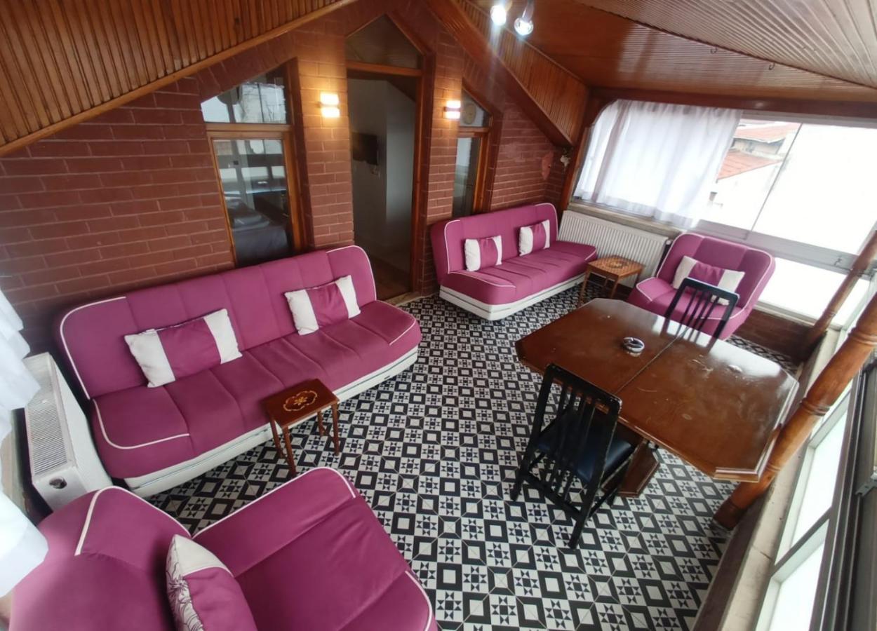 Buyukada Cinar Hotel (Adults Only) Prinseneilanden Buitenkant foto