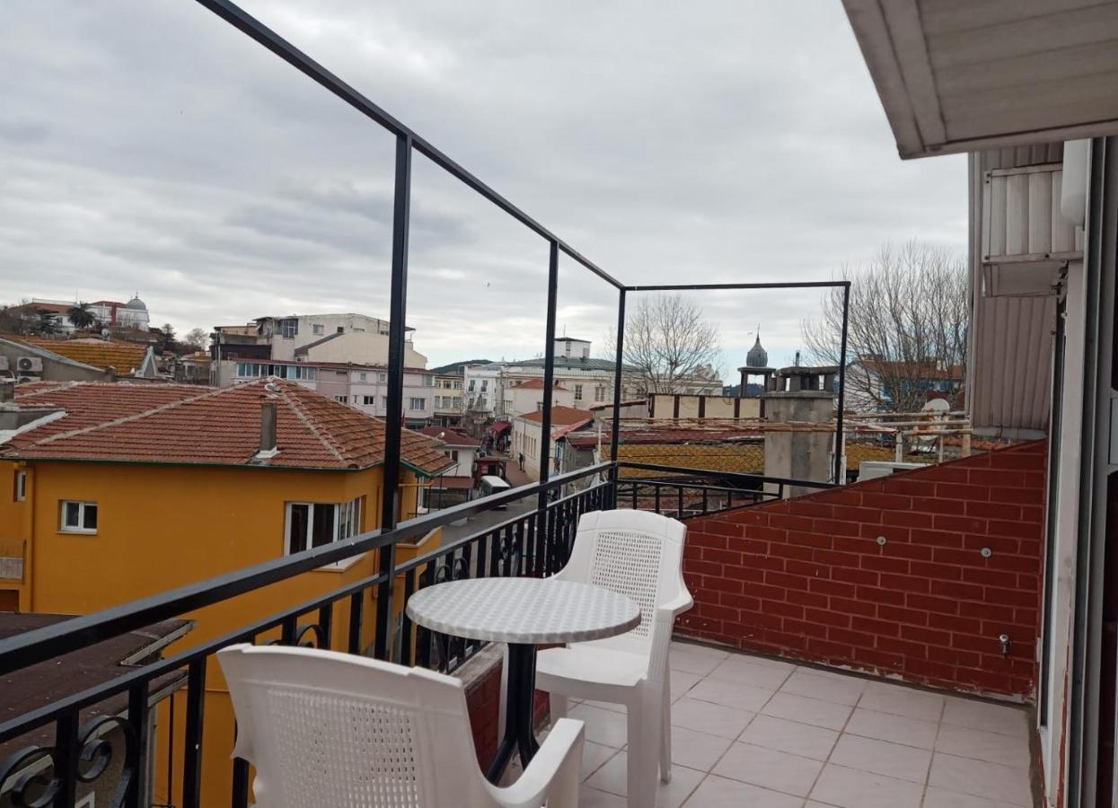 Buyukada Cinar Hotel (Adults Only) Prinseneilanden Buitenkant foto