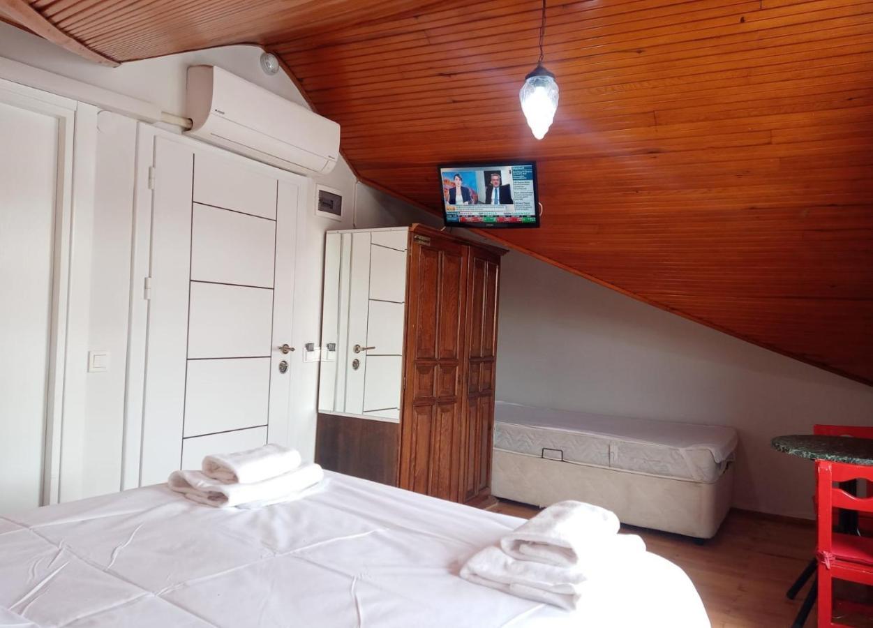 Buyukada Cinar Hotel (Adults Only) Prinseneilanden Buitenkant foto