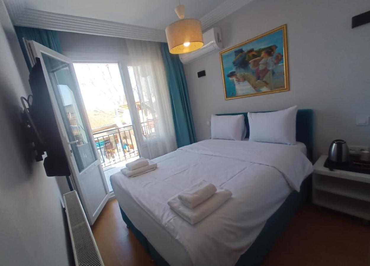 Buyukada Cinar Hotel (Adults Only) Prinseneilanden Buitenkant foto