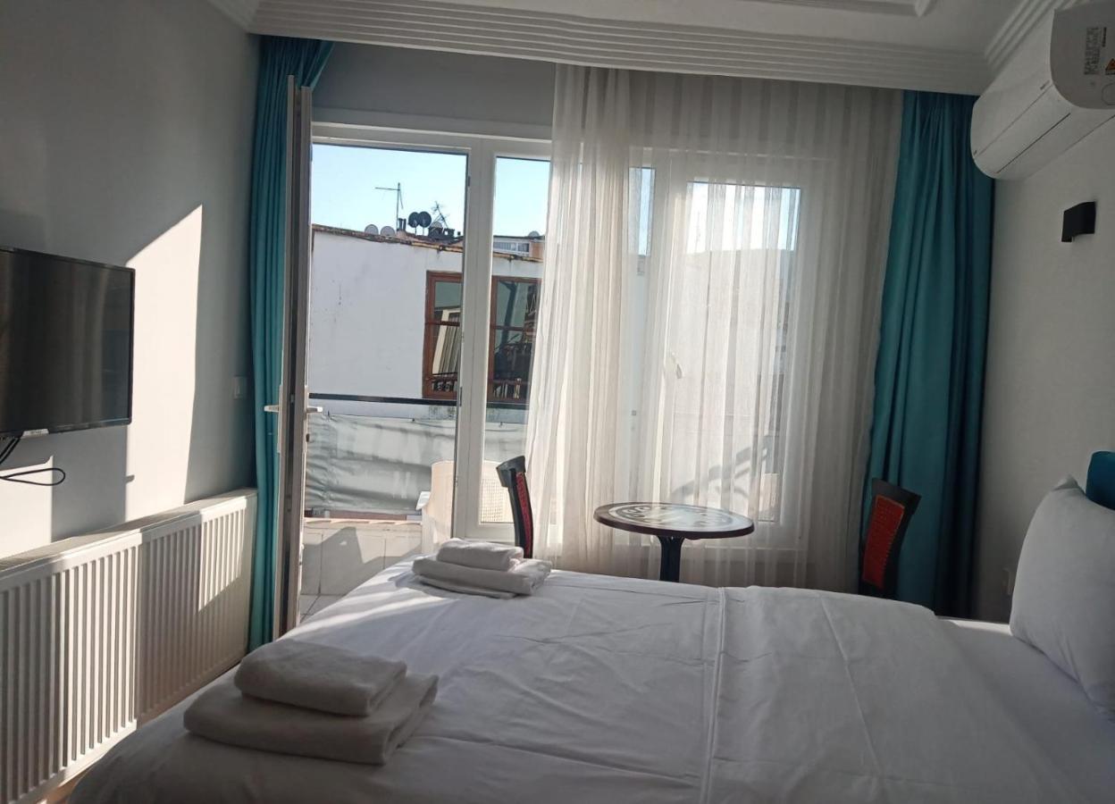 Buyukada Cinar Hotel (Adults Only) Prinseneilanden Buitenkant foto